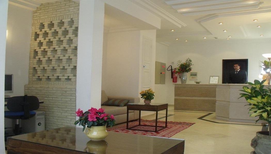 Castilia Suites Тозьор Екстериор снимка